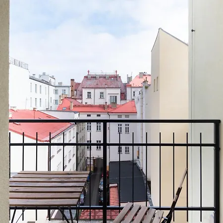 Little Chateau Apartman *